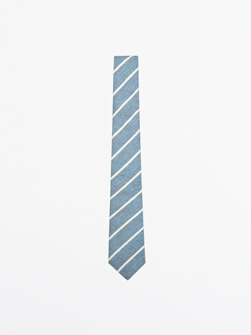 Pruhovaná kravata z hodvábu