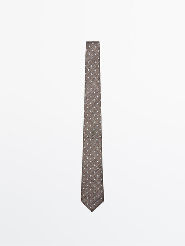 Silk linen tie with polka dots