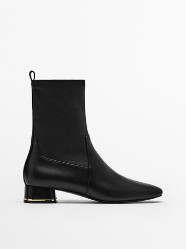BLACK LEATHER ANKLE BOOTS  中国新年 - SPECIAL EDITION