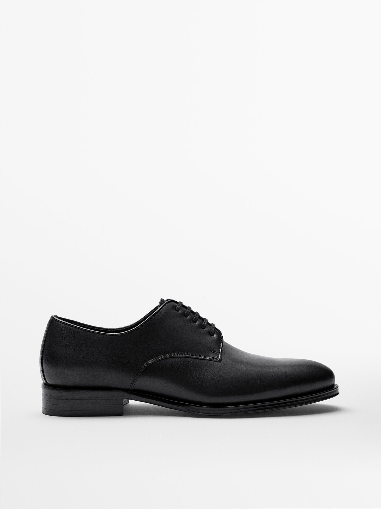 Massimo Dutti Black Leather Derby Shoes | ModeSens