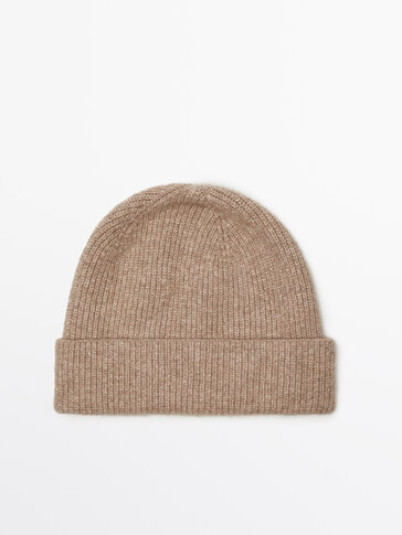 Ribbed beanie with turn-up detail