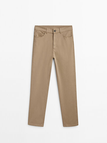Pantaloni slim fit cropped cu talie medie