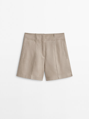 Pantallona të shkurtra “Bermuda” me tegela