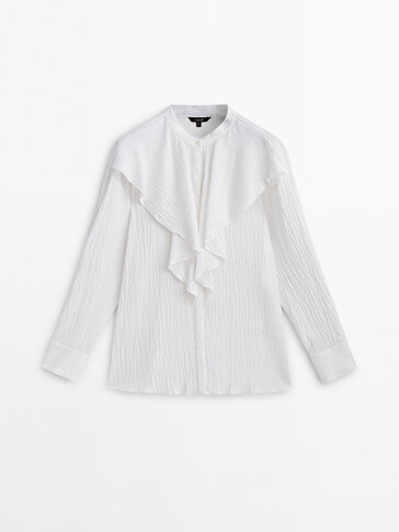 Textured shirt with ruffle detail