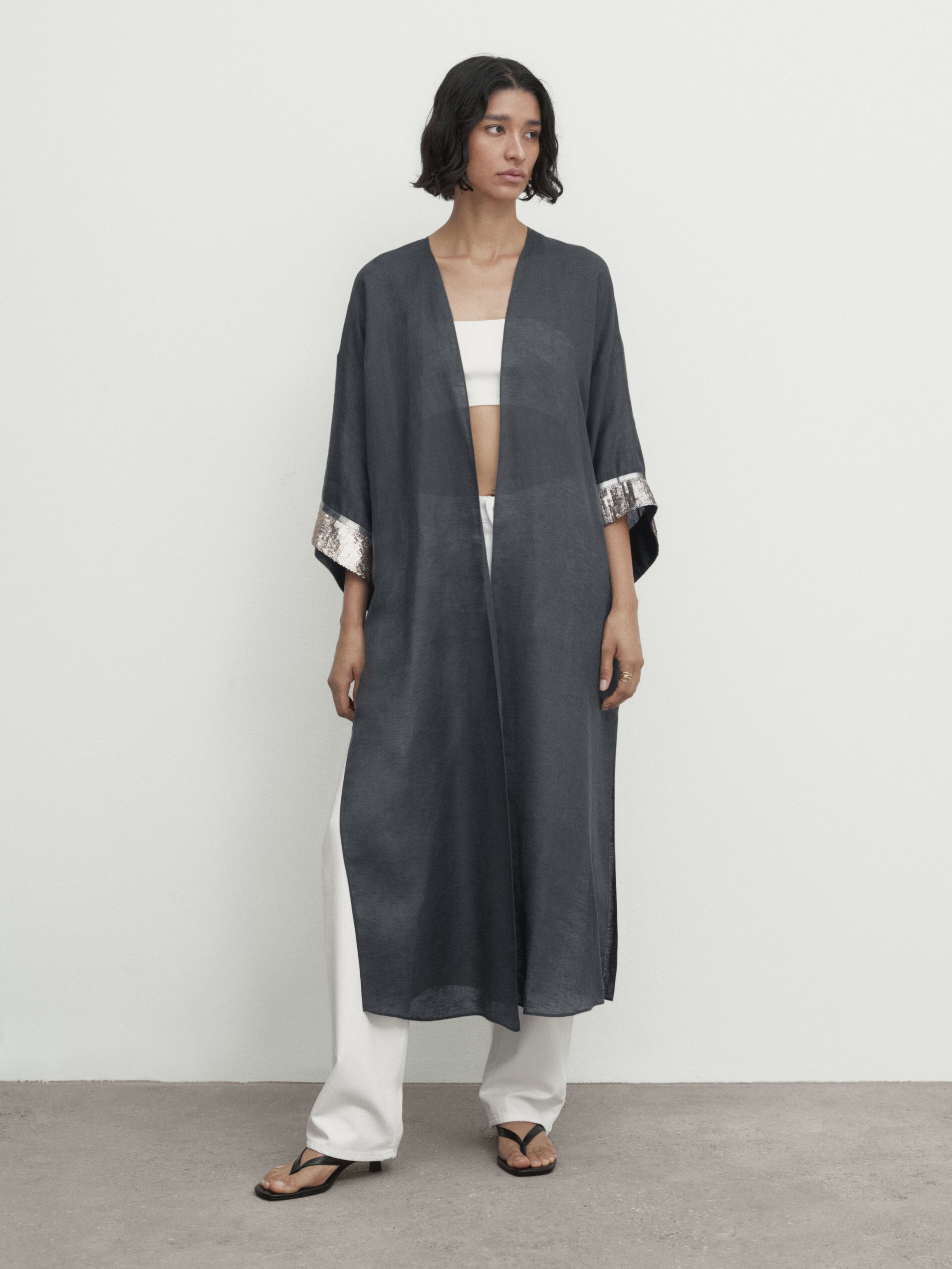 Linen blend kaftan with sequin sleeves · Green · Shirts Massimo Dutti