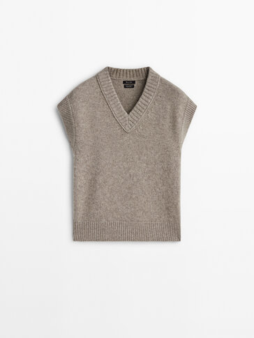 Wool blend knit vest