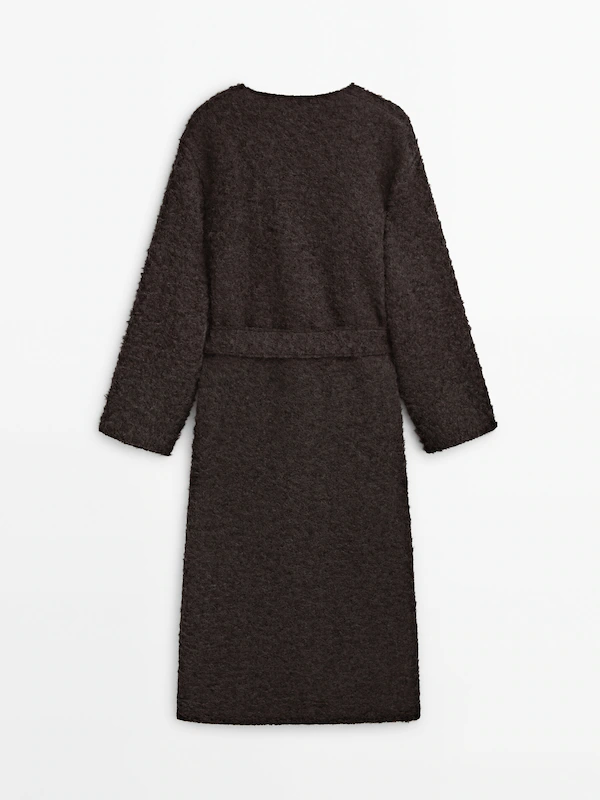 Long bouclé dressing gown - Limited Edition · Brown | Massimo Dutti
