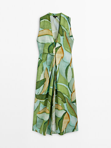 V-neck midi dress with a tropical print