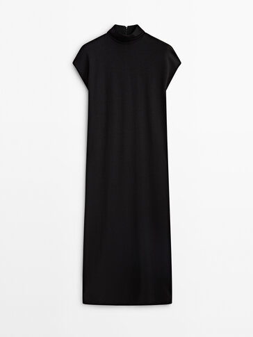 High neck midi dress with short sleeves