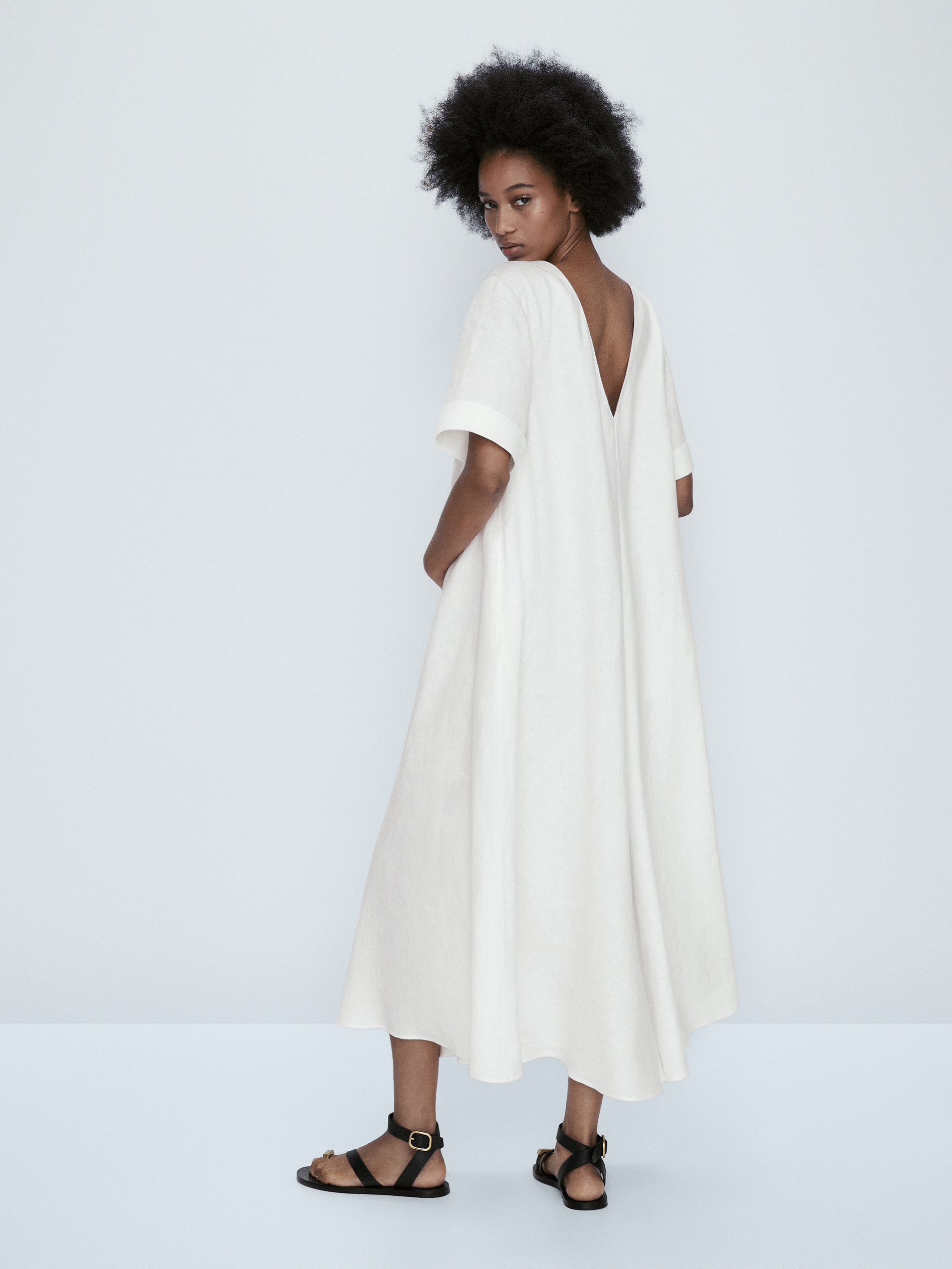 Long white hot sale tunic dress