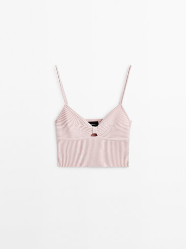 Ribbed cut-out crop top -Studio