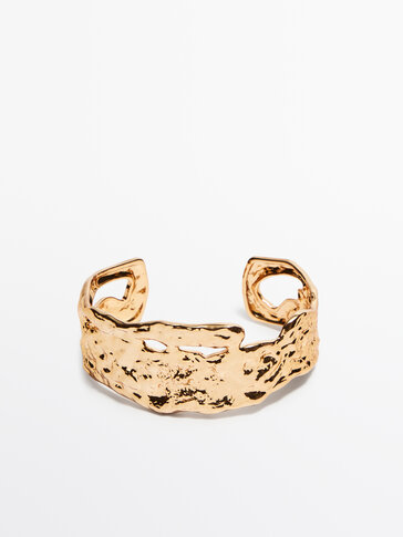 Irregular gold-plated irregular textured rigid bracelet - Studio