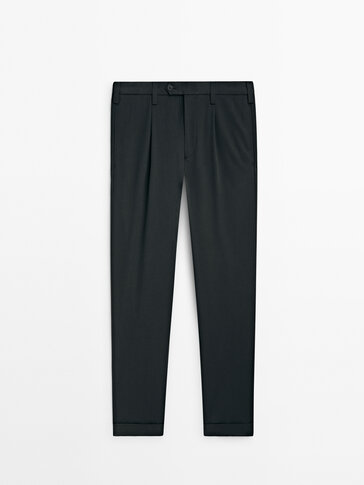 Relaxed fit twill chino trousers with darts