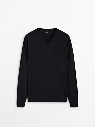 Wool and cashmere blend V-neck sweater