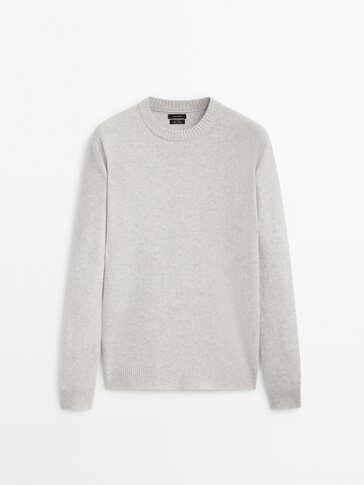 Wool and cashmere blend knit sweater