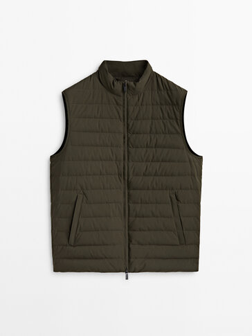 Puffer gilet with down and feather filling