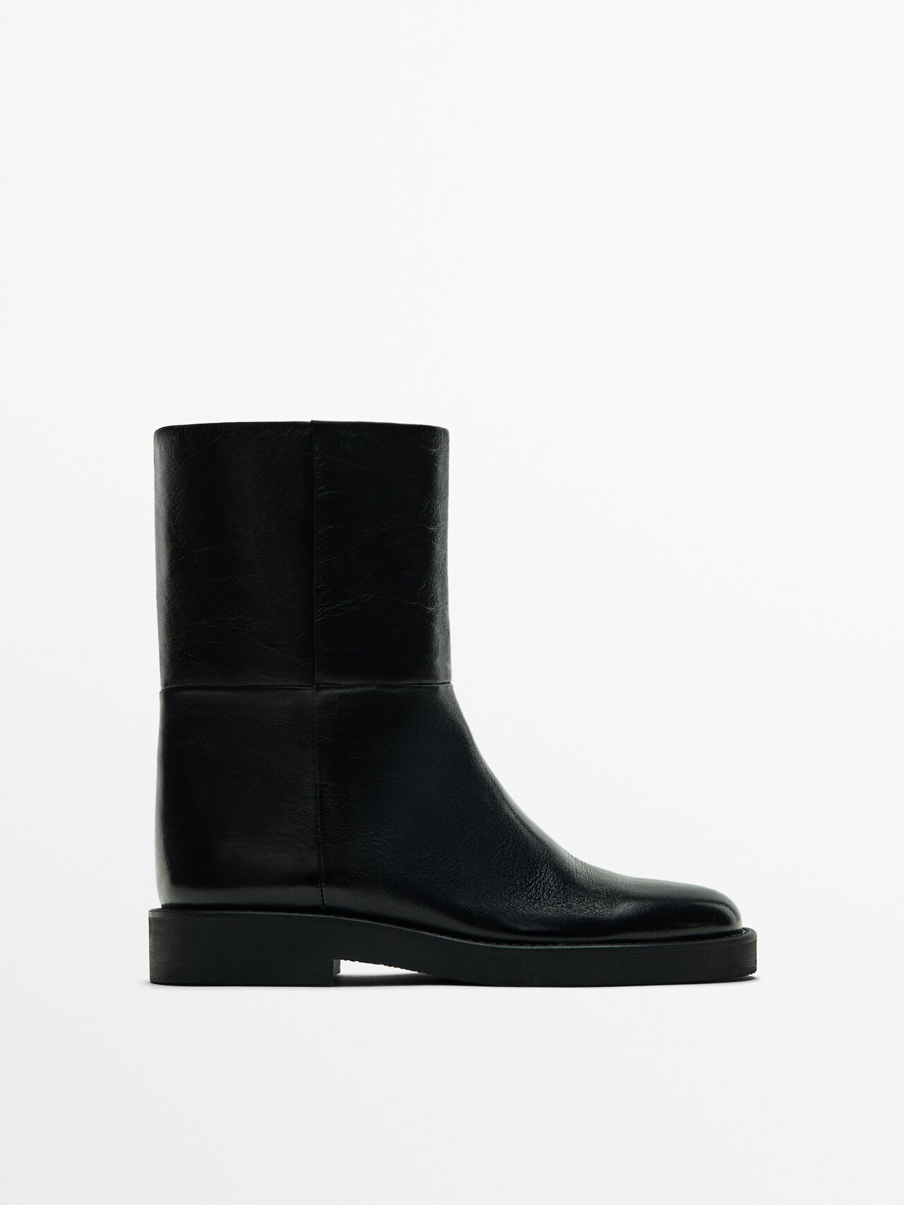 Massimo Dutti Shiny Leather Ankle Boots In Black