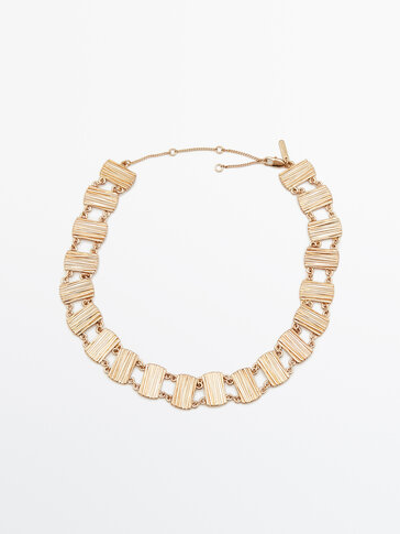Gold-plated textured choker necklace
