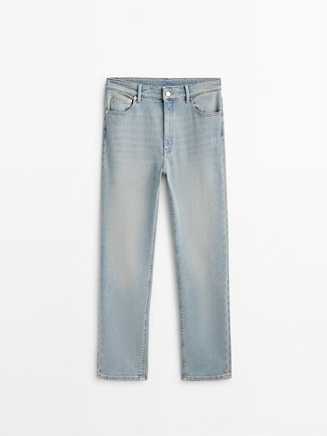 ג'ינס skinny בגזרת high waist