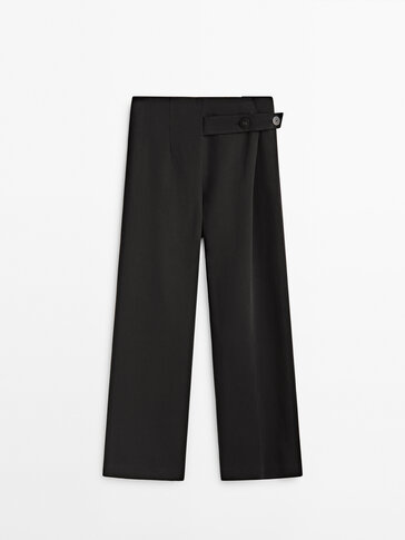 מכנסיים מחויטים בצבע שחור - Limited Edition