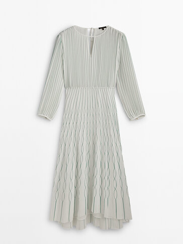 Pleated two-tone dress