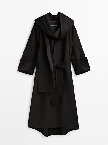 Long coat with scarf -Studio