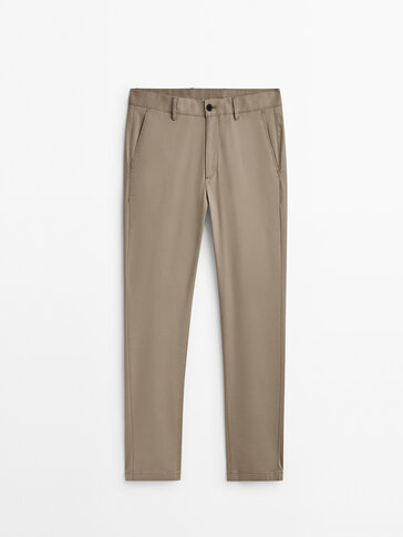 Pantaloni chino in tricotine tapered fit