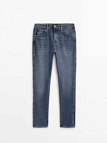 Stonewashed jeans med denimlook - Tilspidset fit