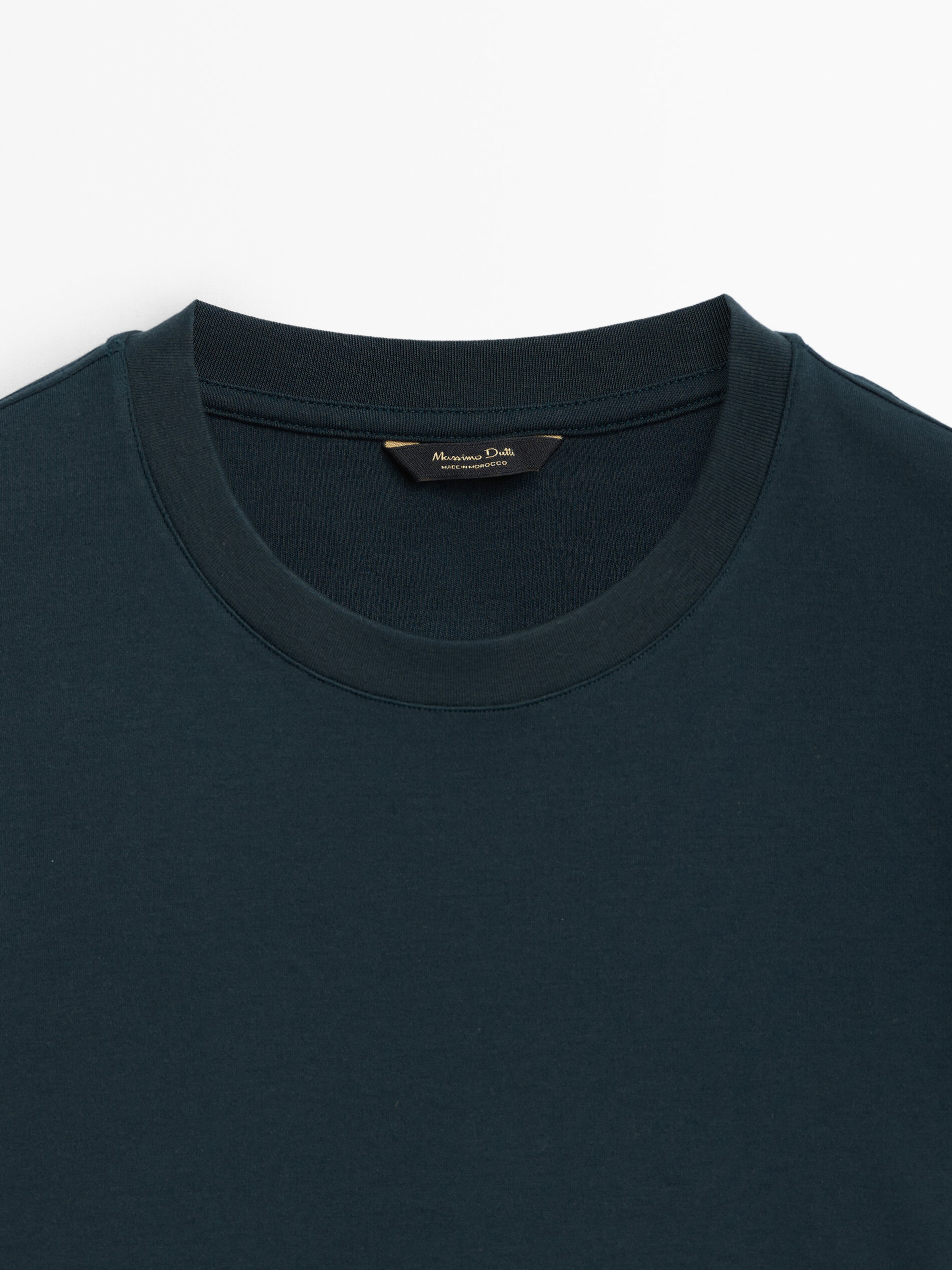 Massimo Dutti Kısa kollu kontrast sweatshirt. 4 Massimo Dutti Kısa kollu kontrast sweatshirt. 4