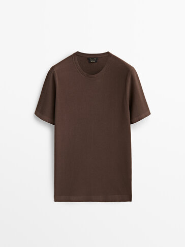 Textured knit short sleeve T-shirt