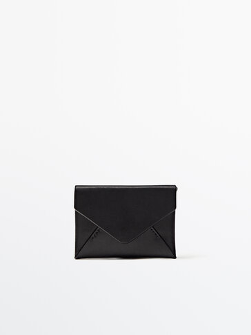Leather clutch-style wallet