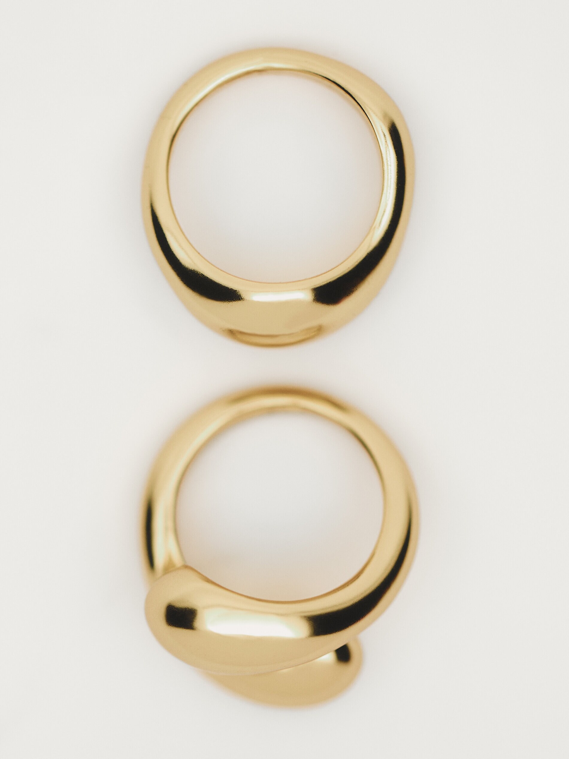 Pack 2 anillos detalle gota · Dorado · Accesorios Massimo Dutti