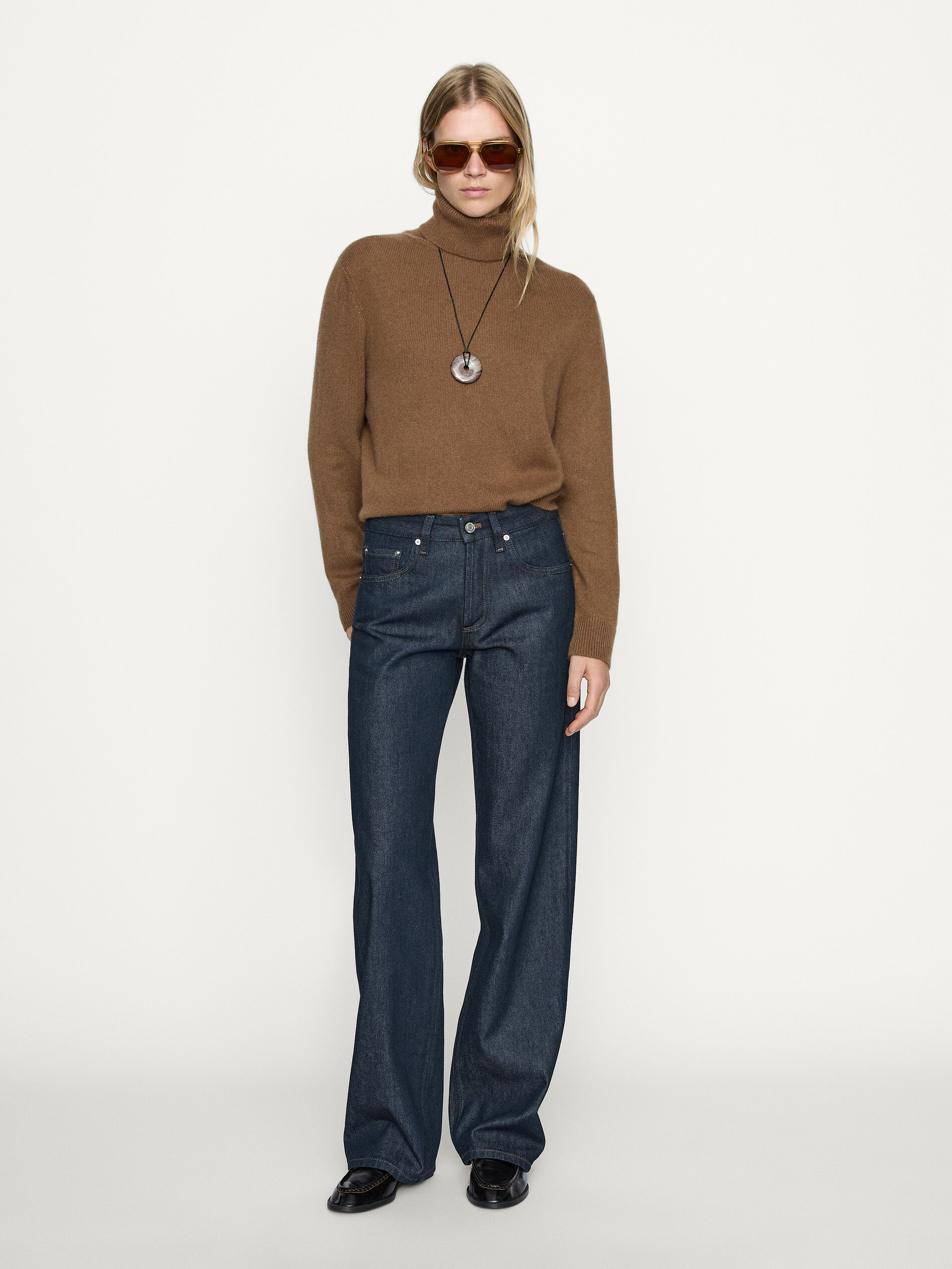 Shop Massimo Dutti Wide-leg-jeans Mid Rise Full Length In Blau