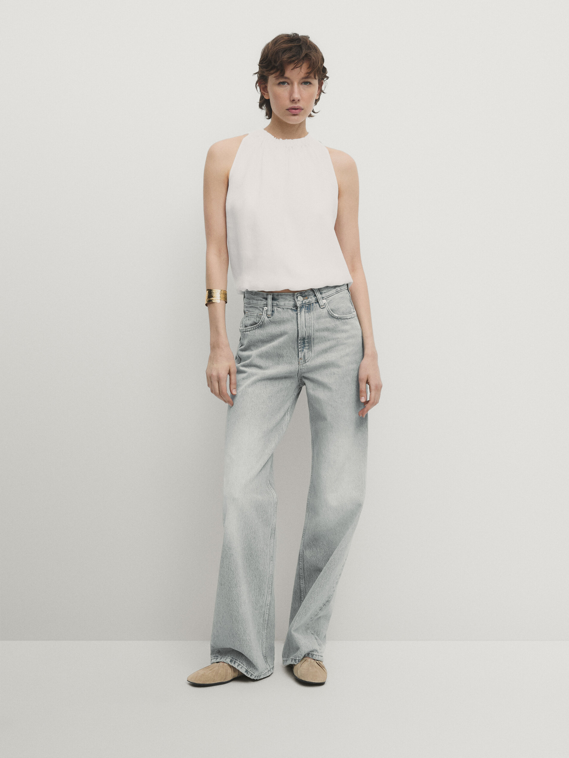 Pleated halter top with elasticated hem · Cream · Shirts | Massimo Dutti