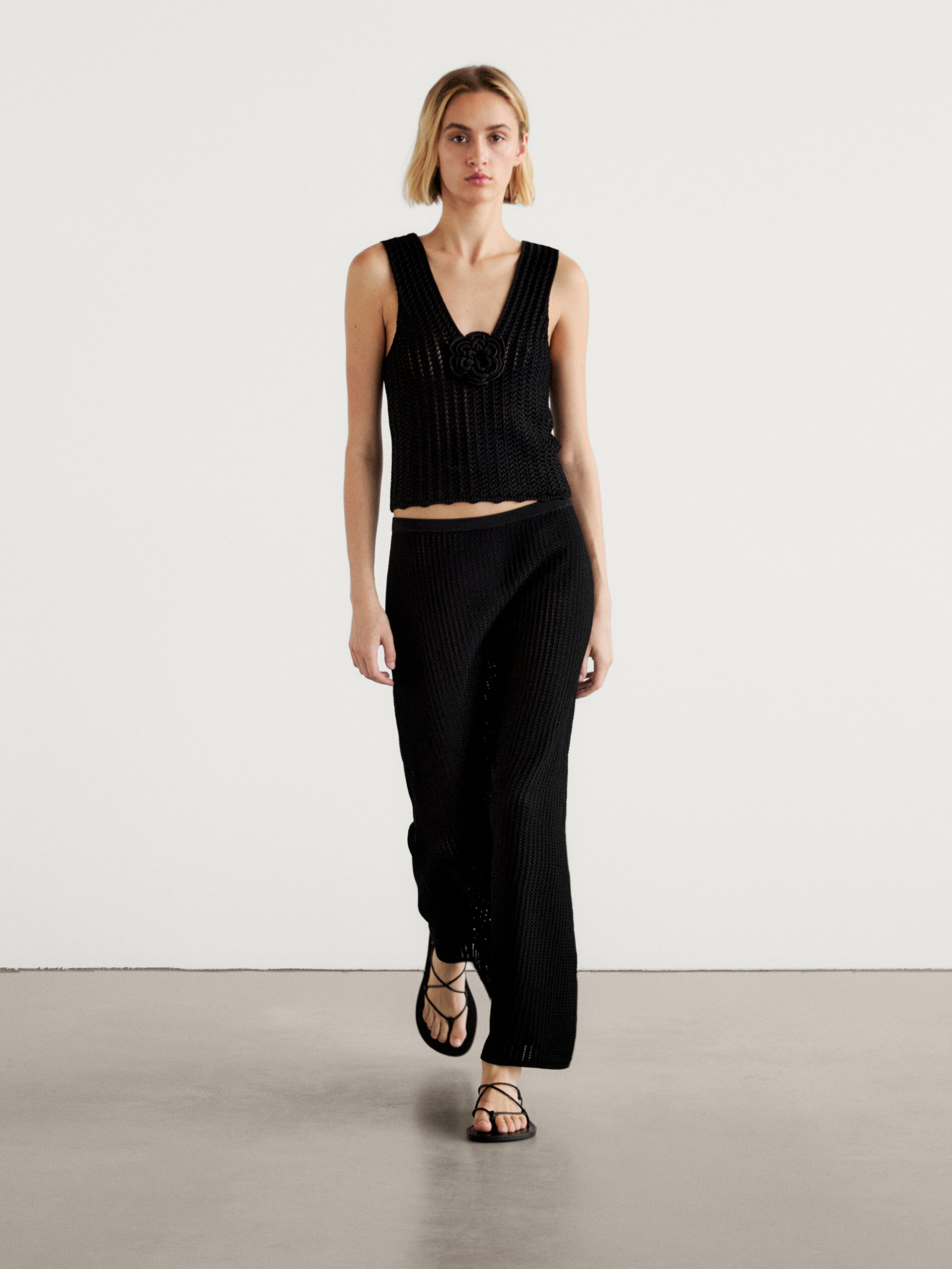 Knit coord skirt with textured detail · Black · Smart / Skirts