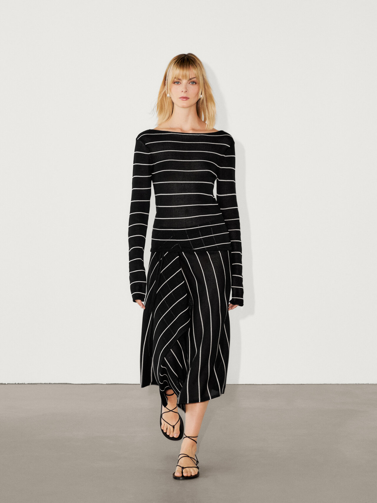 Striped knit co-ord skirt with tie