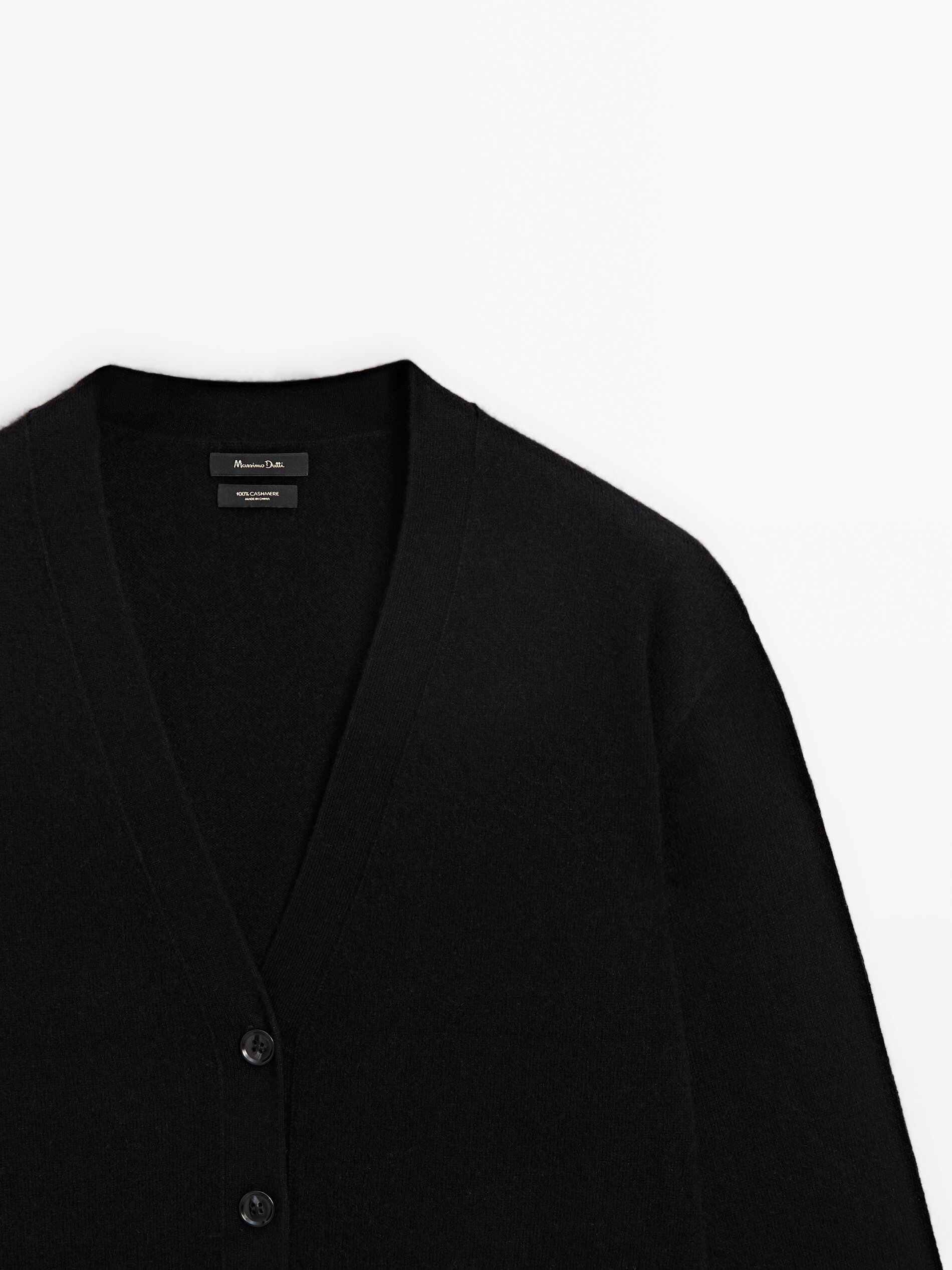 Shop Massimo Dutti Cardigan Aus Kaschmir Mit V-ausschnitt In Schwarz