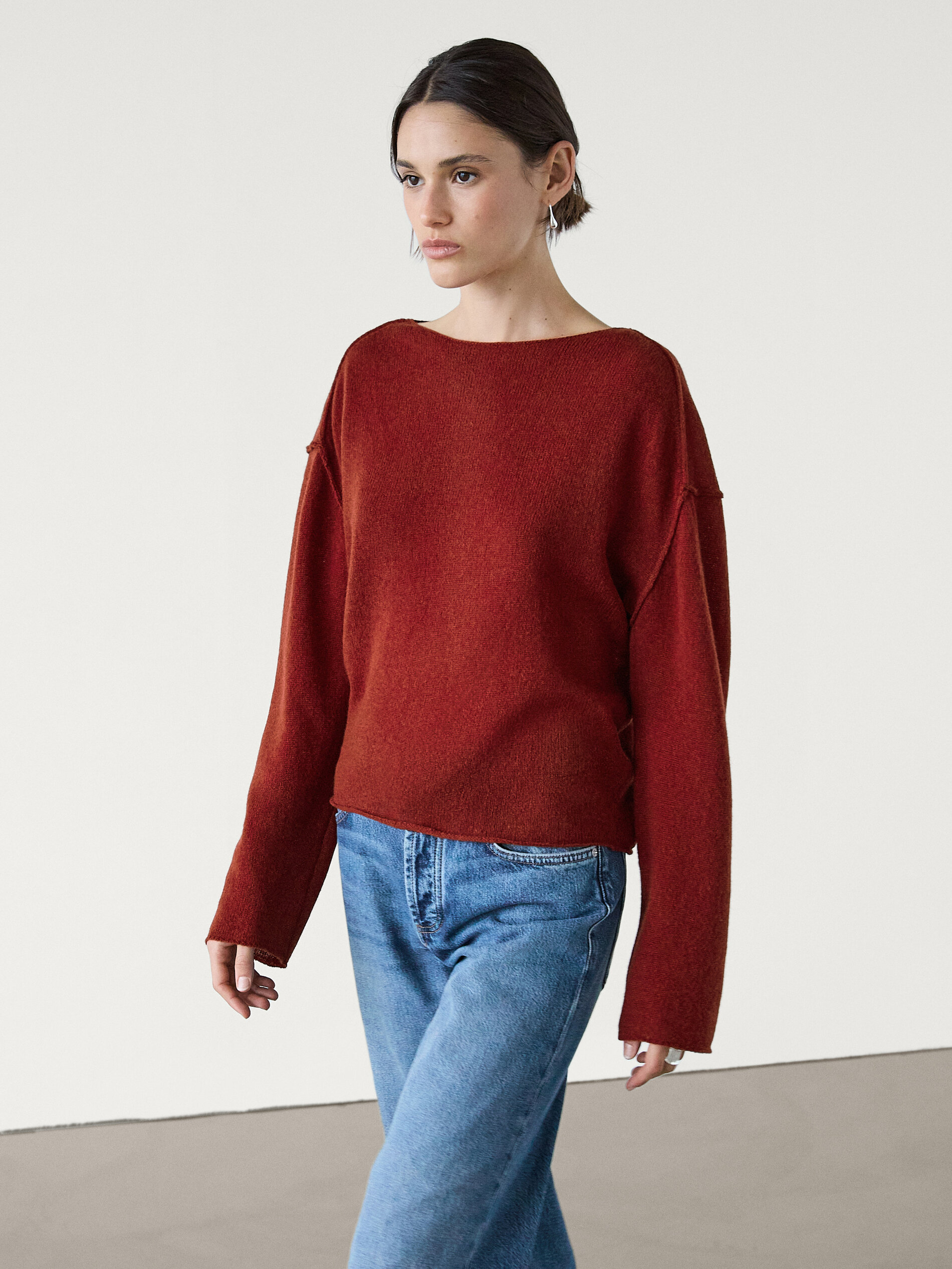 Shop Massimo Dutti Strickpullover Mit Ziernähten An Den Schultern In Dunkelrot