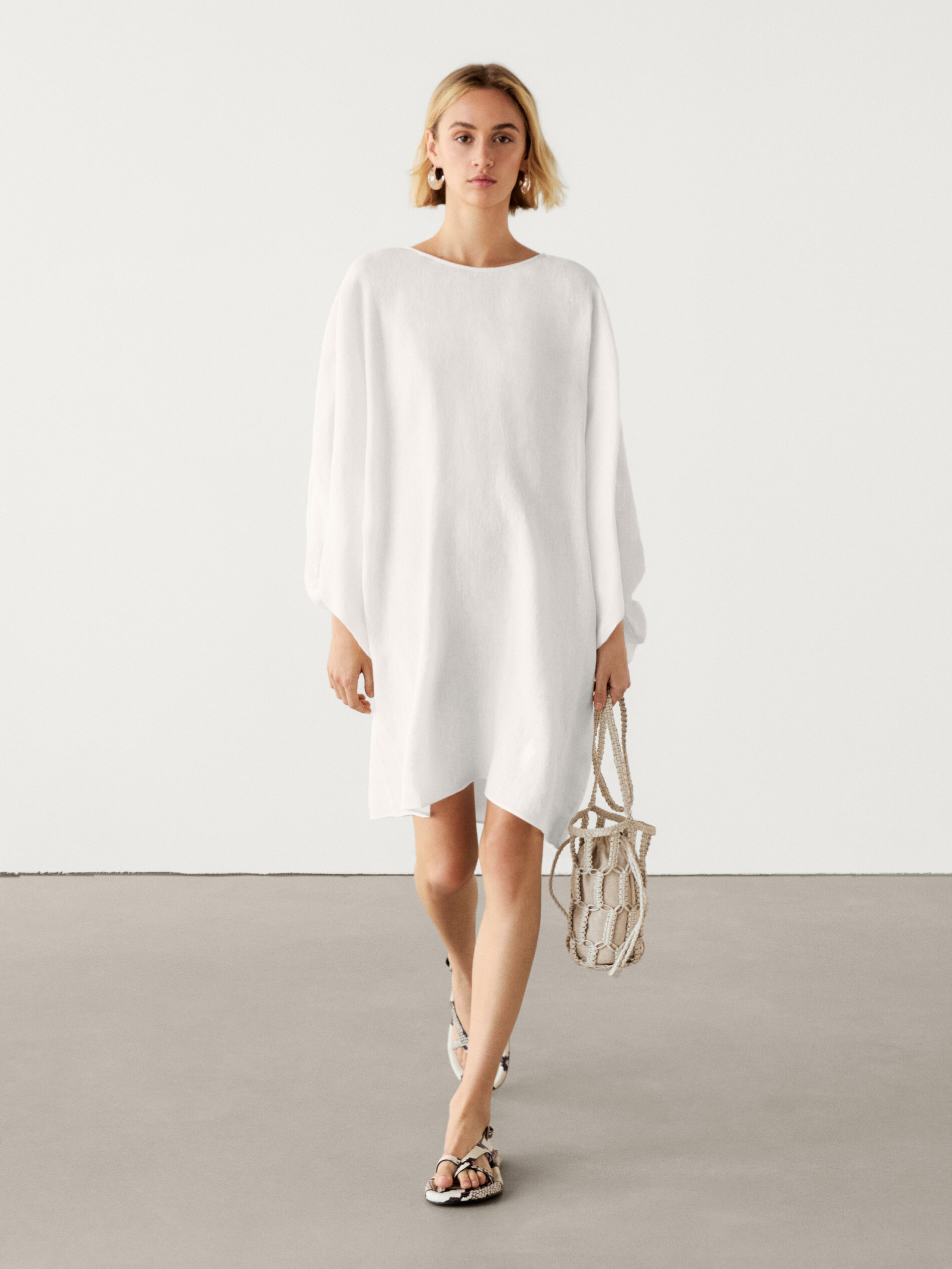 Short linen blend dress with puff sleeves · White · Smart / Dresses And