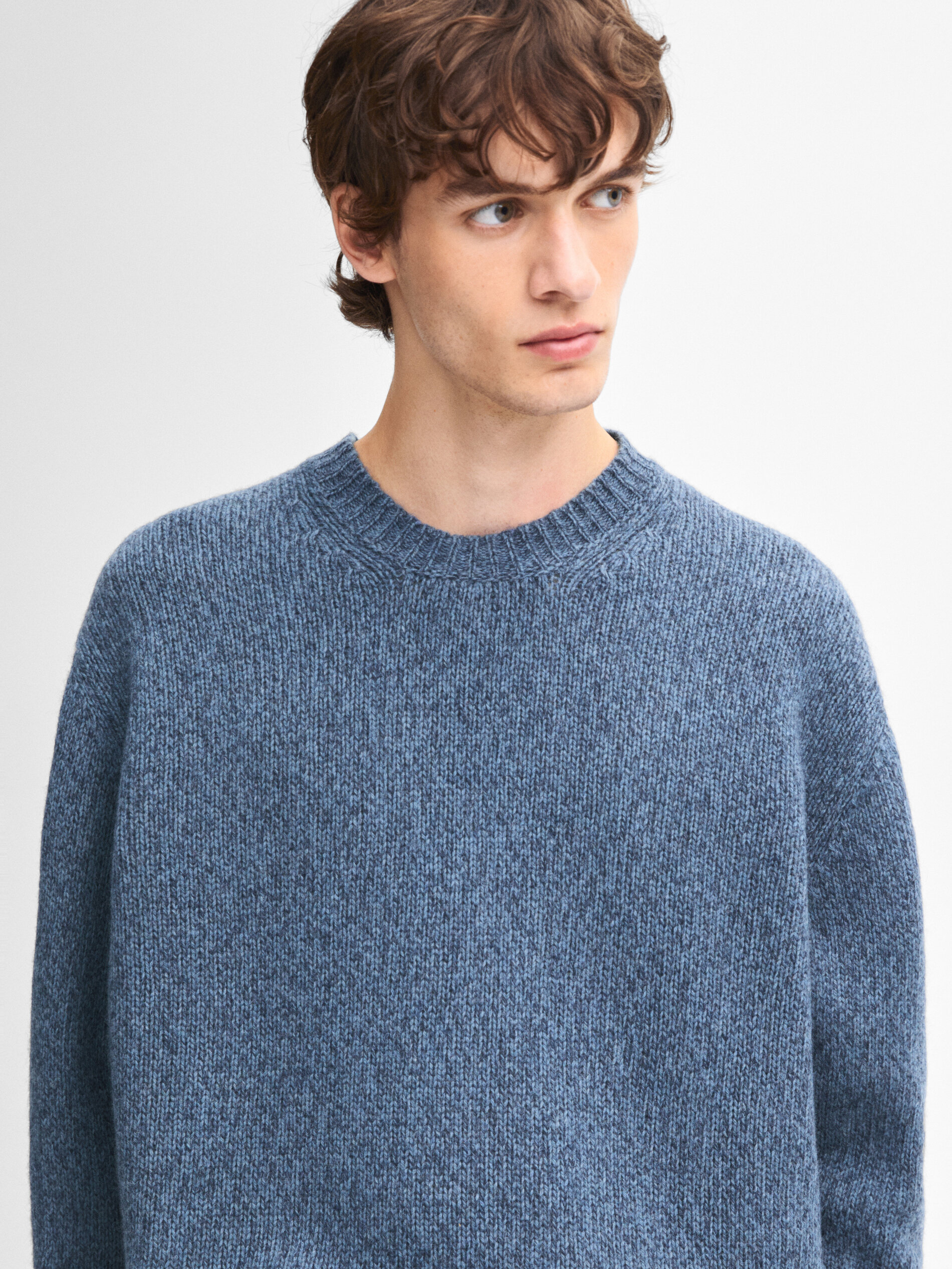 Shop Massimo Dutti Pullover Aus Wolle Mit Rundausschnitt In Blau