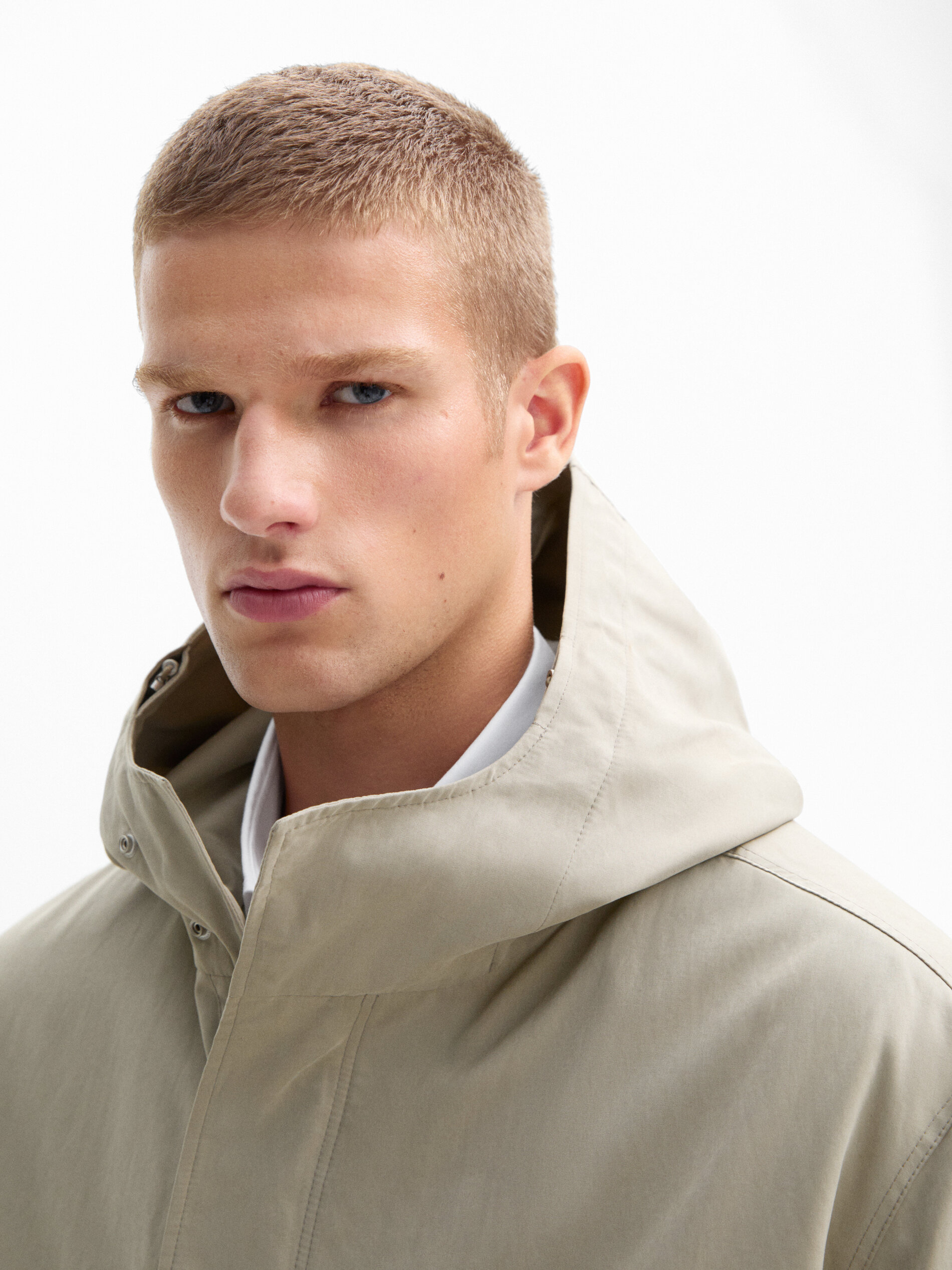 Shop Massimo Dutti Langer Gesteppter Parka Aus Baumwolle In Steinfarbe