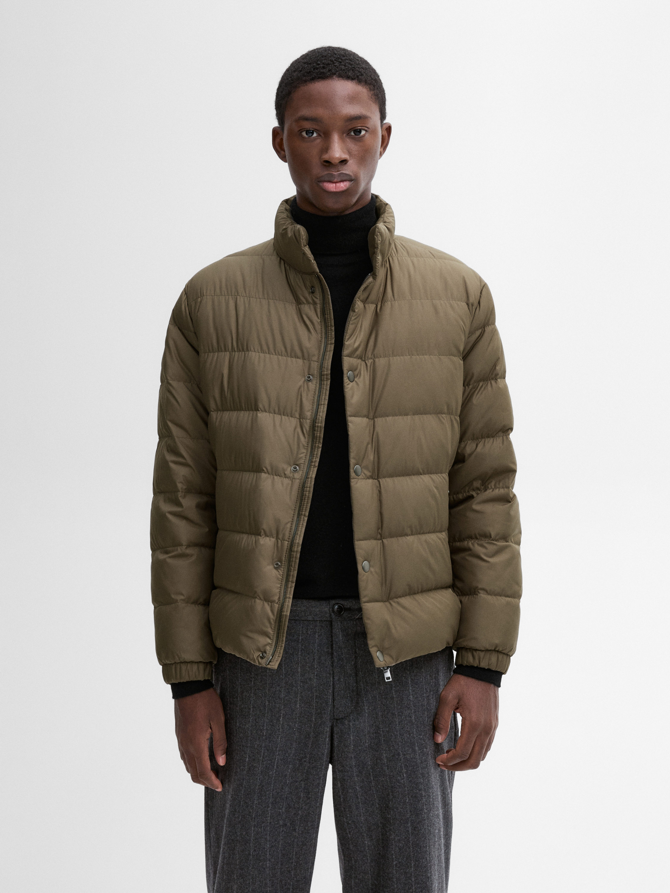 Lightweight quilted down jacket_9