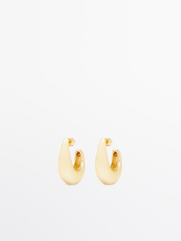 Small plain hoop earrings