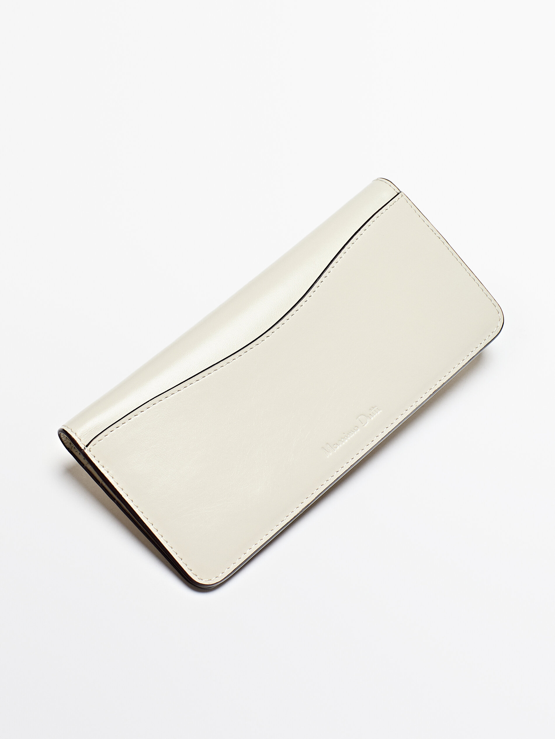 Beige Fendi By The Way Leather Long Wallet – RvceShops Revival
