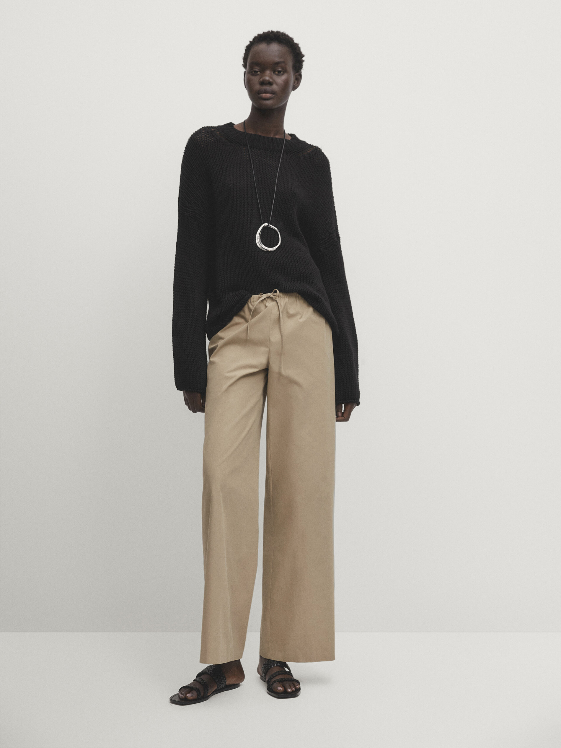 CARROT-FIT TROUSERS WITH DARTED HEMS - Navy blue | ZARA United Kingdom