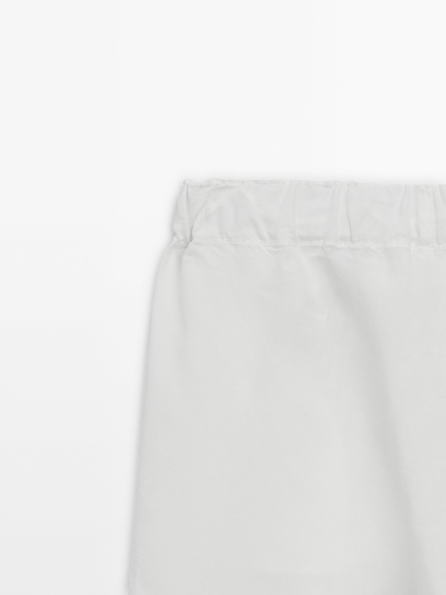 Pantalón cintura elástica bajo ajustable