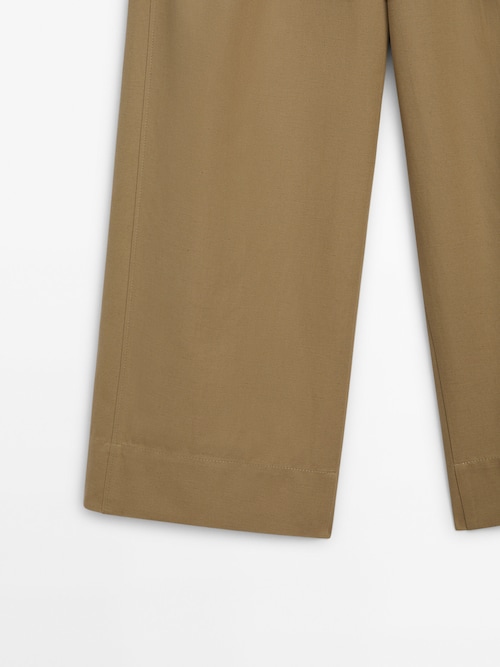 High-waist wide-leg trousers with double dart detail · Washed, Cream ·  Dressy | Massimo Dutti