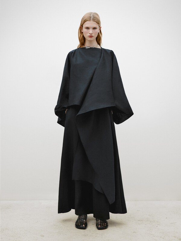 Long linen skirt - Limited Edition · Black · Smart / Skirts | Massimo Dutti