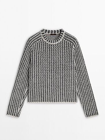 Knit sweater with zigzag detail · Blue · Sweaters And Cardigans 