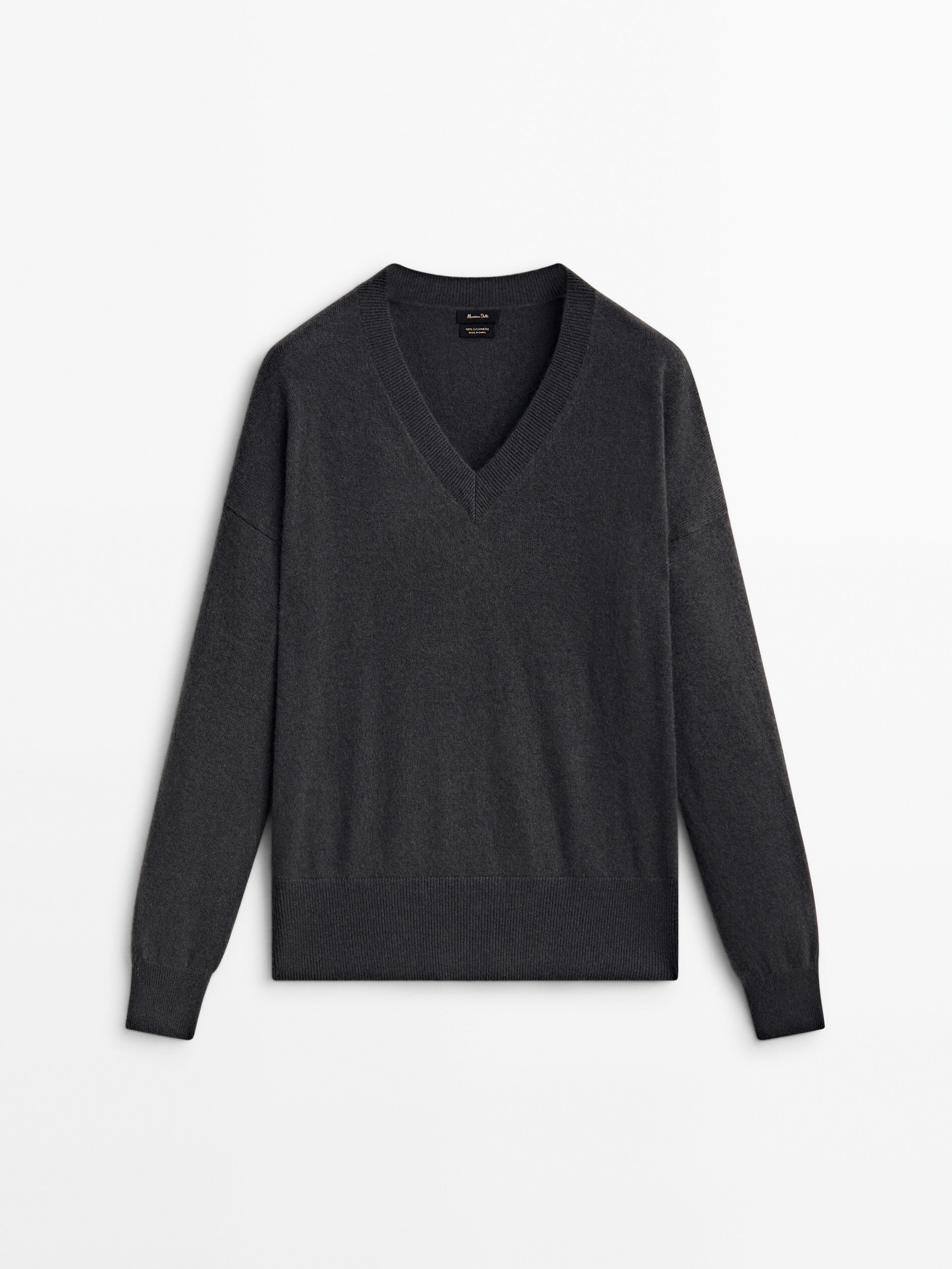 100% cashmere V-neck sweater · Lead, Black · Sweaters And